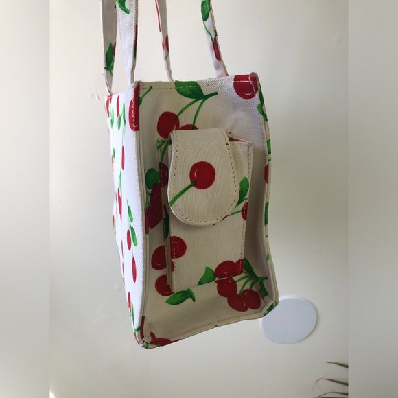 2002 cherry bag - Picture 3 of 7